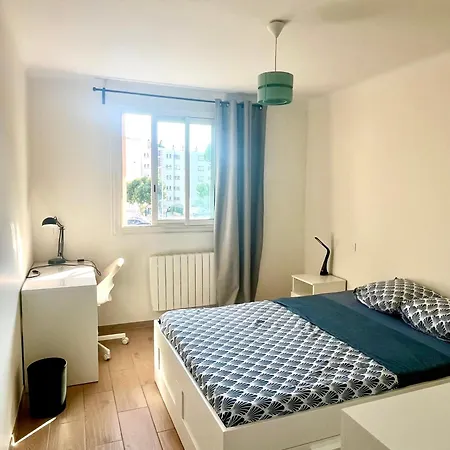 Lumineux 3 Avec Balcon Et Parking A Boutonnet Apartmán *