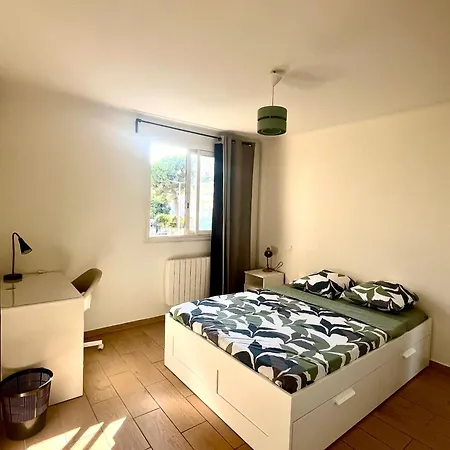 Lumineux 3 Avec Balcon Et Parking A Boutonnet *
